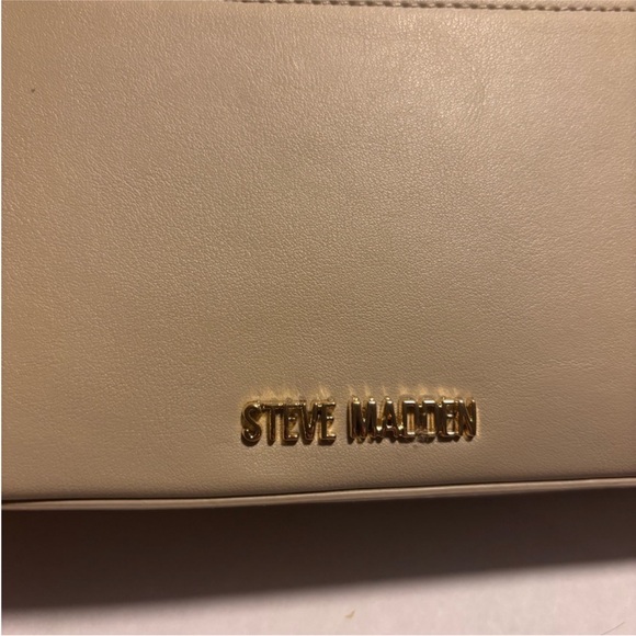 NWOT Steve Madden BNora Sherpa Box Crossbody Bag - Picture 4 of 4